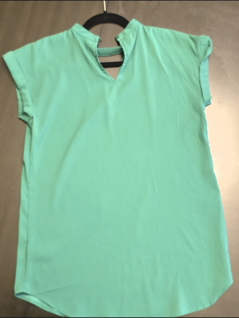 Express Green Keyhole Cap-Sleeve Tunic